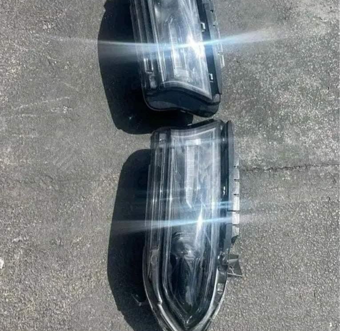 Dodge Charger Factory HID Headlight - OEM Xenon - 2015-2023 - Driver Side - Good Condition - With Ballast