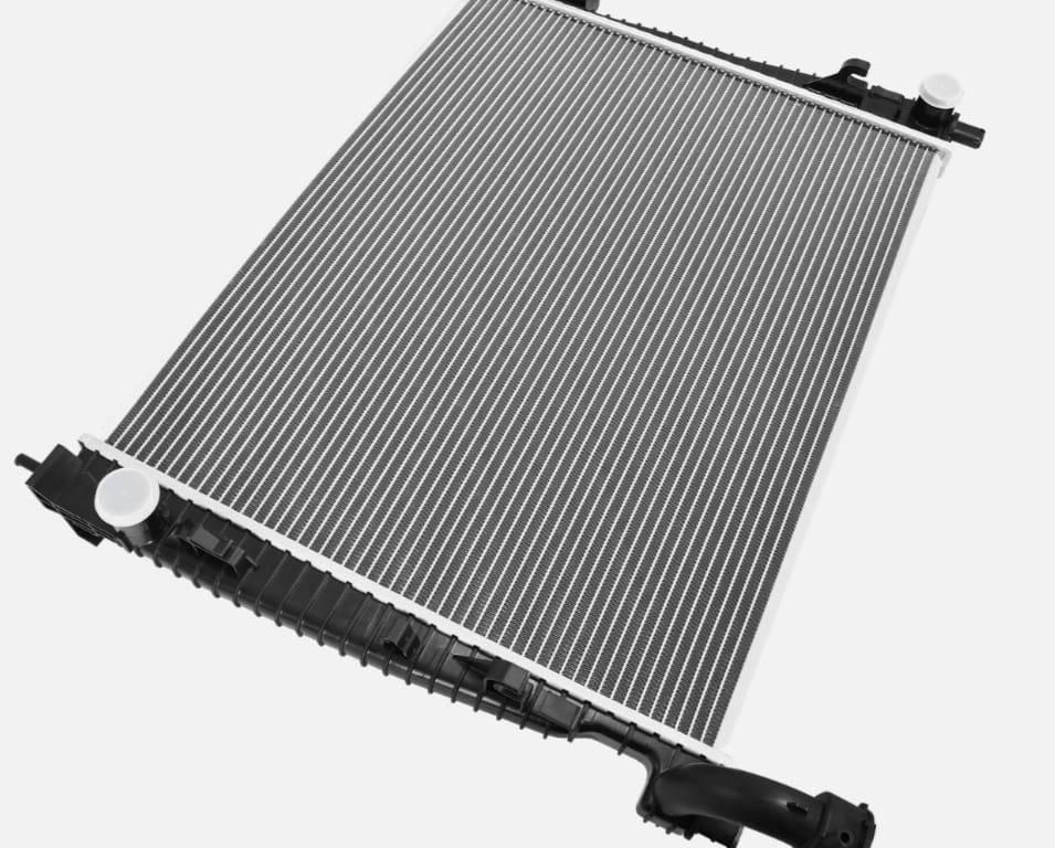 Radiator Heavy Duty Cooling for 2015-2020 Dodge Durango 5.7L 6.4L & 2014-2020 Jeep Grand Cherokee 5.7L & 2012-2014 Durango 3.6L - 68232592AB
