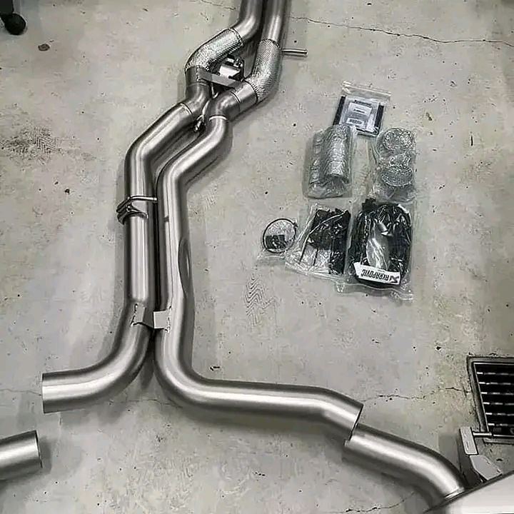 Akrapovic Evolution Line (Titanium) Cat-Back Exhaust System for Audi RS 6 Avant (C8)