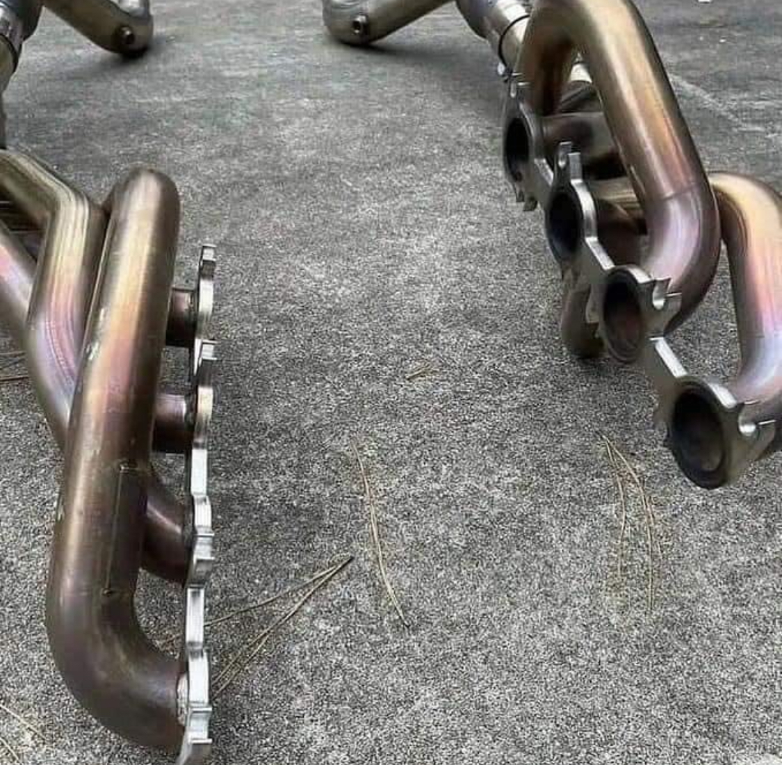 2018-2020 Mustang GT American Racing Longtube Headers w/ High Flow Cats - 1-7/8" Long System - 6000 Miles - With O2 Extensions